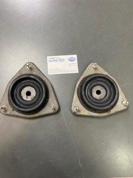 Ford Escort Ön Amortisör Üst Takozu 1996-2000 Arası 30700168 ( 2 ADET FİYATIDIR)