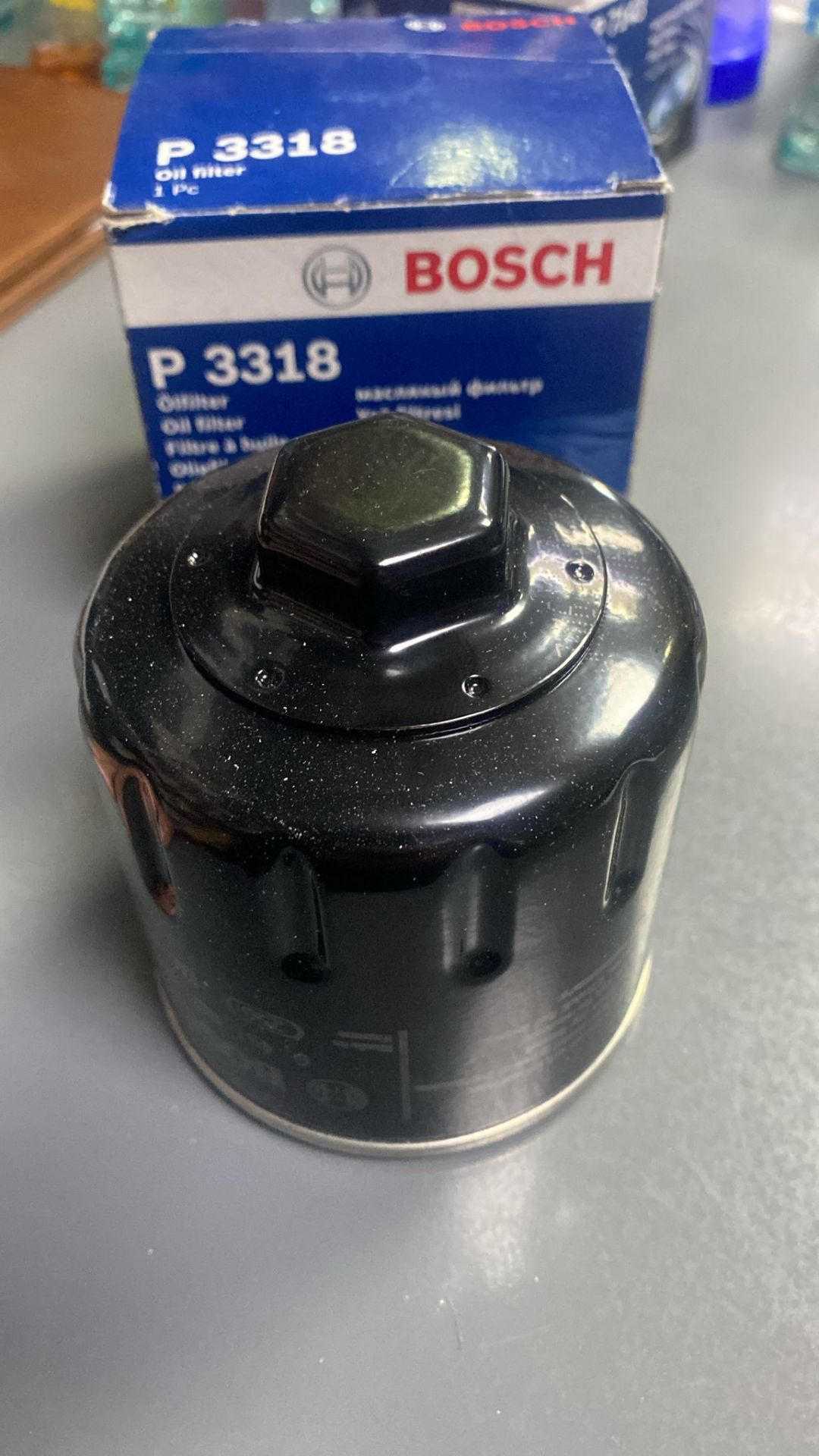 VW YAĞ FİLTRESİ AEE ALM AFH BBY BCB CGG BBZ POLO-GOLF4 BORA-OCTAVİA-İBİZA-FABİA-TOLEDO-LEON-PASSAT 1.8 030115561AB 030115561S BOSCH 0451103318 ORT-KAME