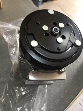 Klima Komprasörü Oem 1.6 Dizel Focus Cmax VolvoS40 Beher ACP54000S