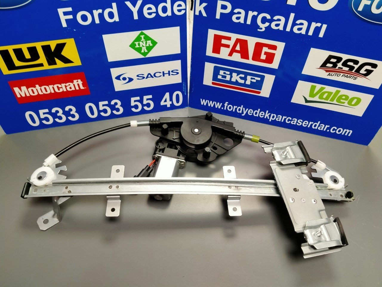Ford Ön Cam krikosu Sağ Elektirkli Motorlu 5 Kapı Fiesta 2S61A23201