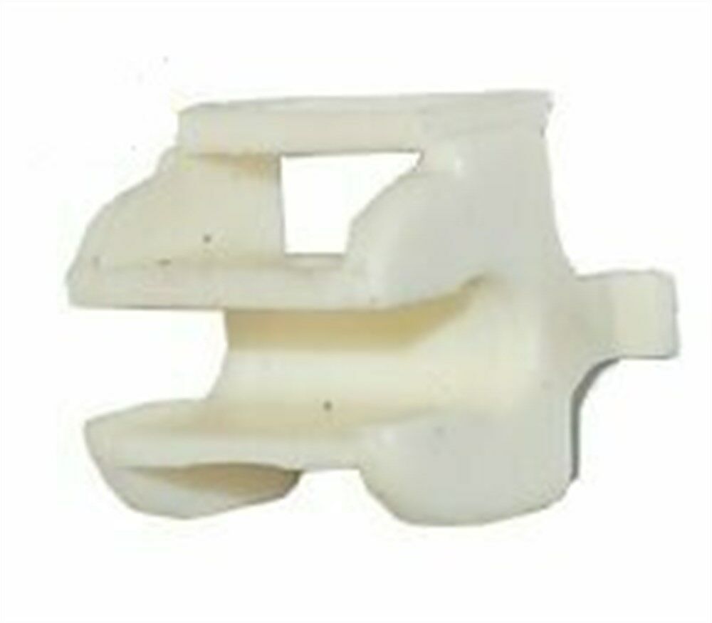 FORD TAUNUS VİTES KOLU ALT FİBERİ SEMER