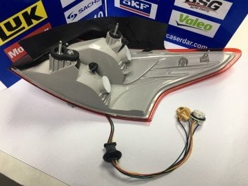 Focus Arka Stop Lambası Sol Dış Sedan Kasa 11-14 Arası BM5113405CH