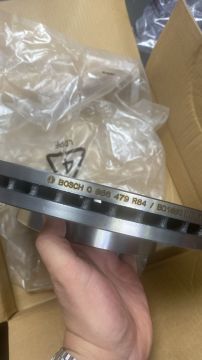 Ön Fren Disk Takımı T5 T6 T7 T8 Transporter Bosch 0986479R84 7H0615301D