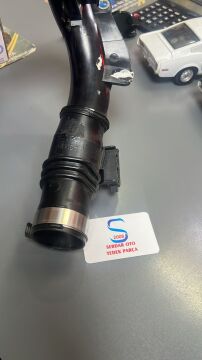 FOCUS CMAX HAVA FİLTRE HORTUMU 1.5 1.6 TDCİ 11-17 ARASI AV6Q 9351 BC FOMOCO