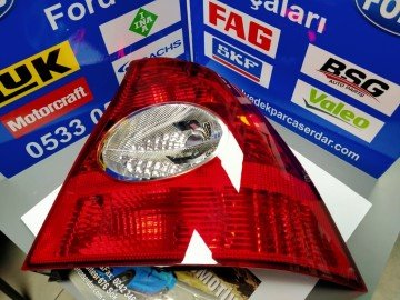 Ford Focus Arka Stop Lambası Sağ 2006-2011 Arası 5M5113A602
