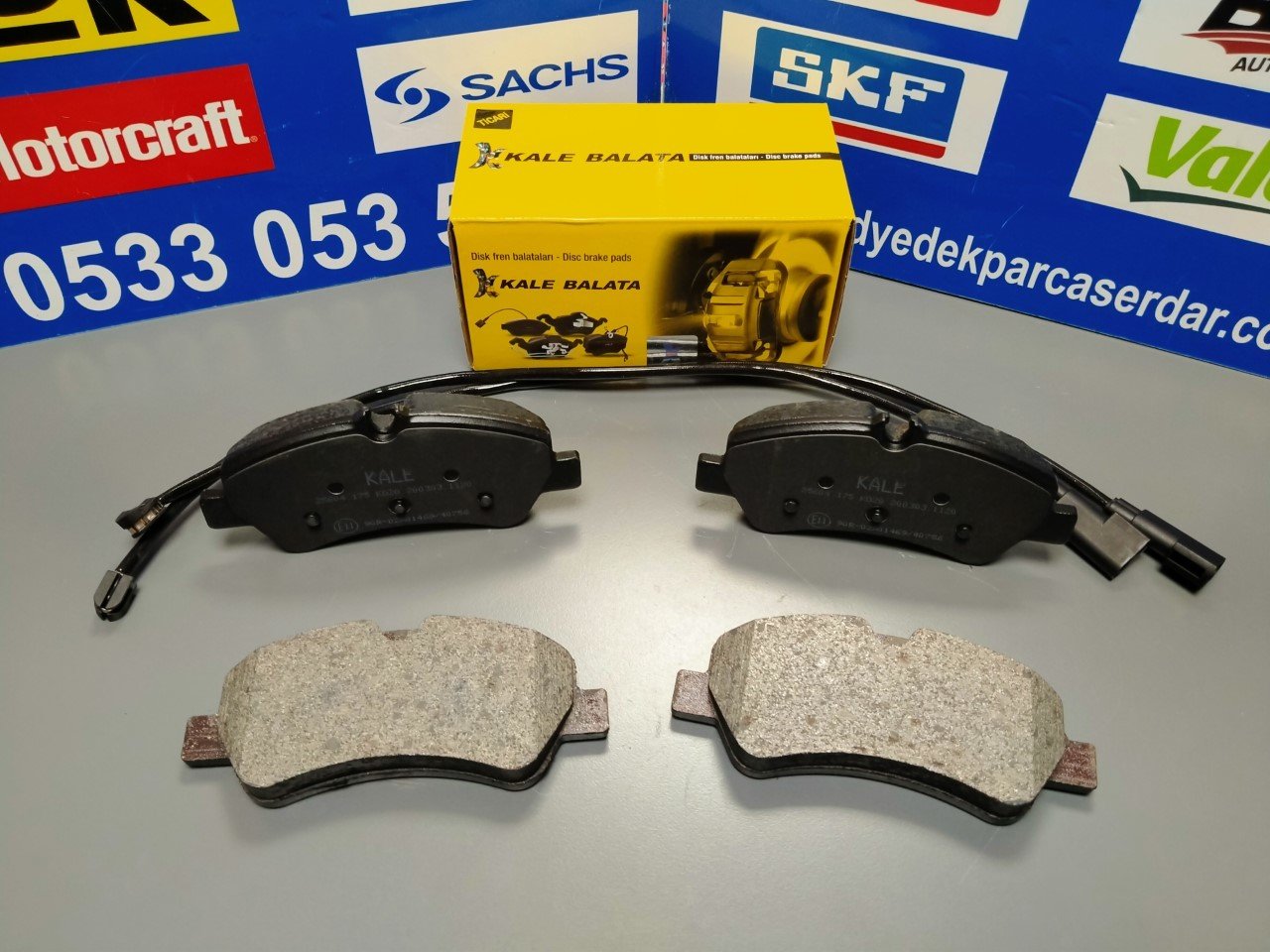 Transit ve Custom  Arka Fren Balata Takımı Fişli KALE BK3J2M008 2560317515