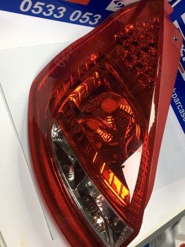Ford Fiesta Arka Stop Lambası Sol 2009-2012 Yıllar Arası 8A6113A603