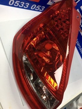 Ford Fiesta Arka Stop Lambası Sol 2009-2012 Yıllar Arası 8A6113A603