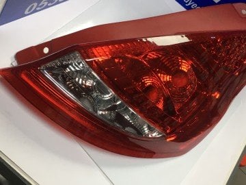 Ford Fiesta Arka Stop Lambası Sağ 2009-2012 Yıllar Arası 8A6113A602