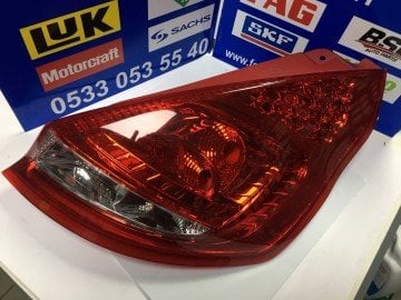 Ford Fiesta Arka Stop Lambası Sağ 2009-2012 Yıllar Arası 8A6113A602