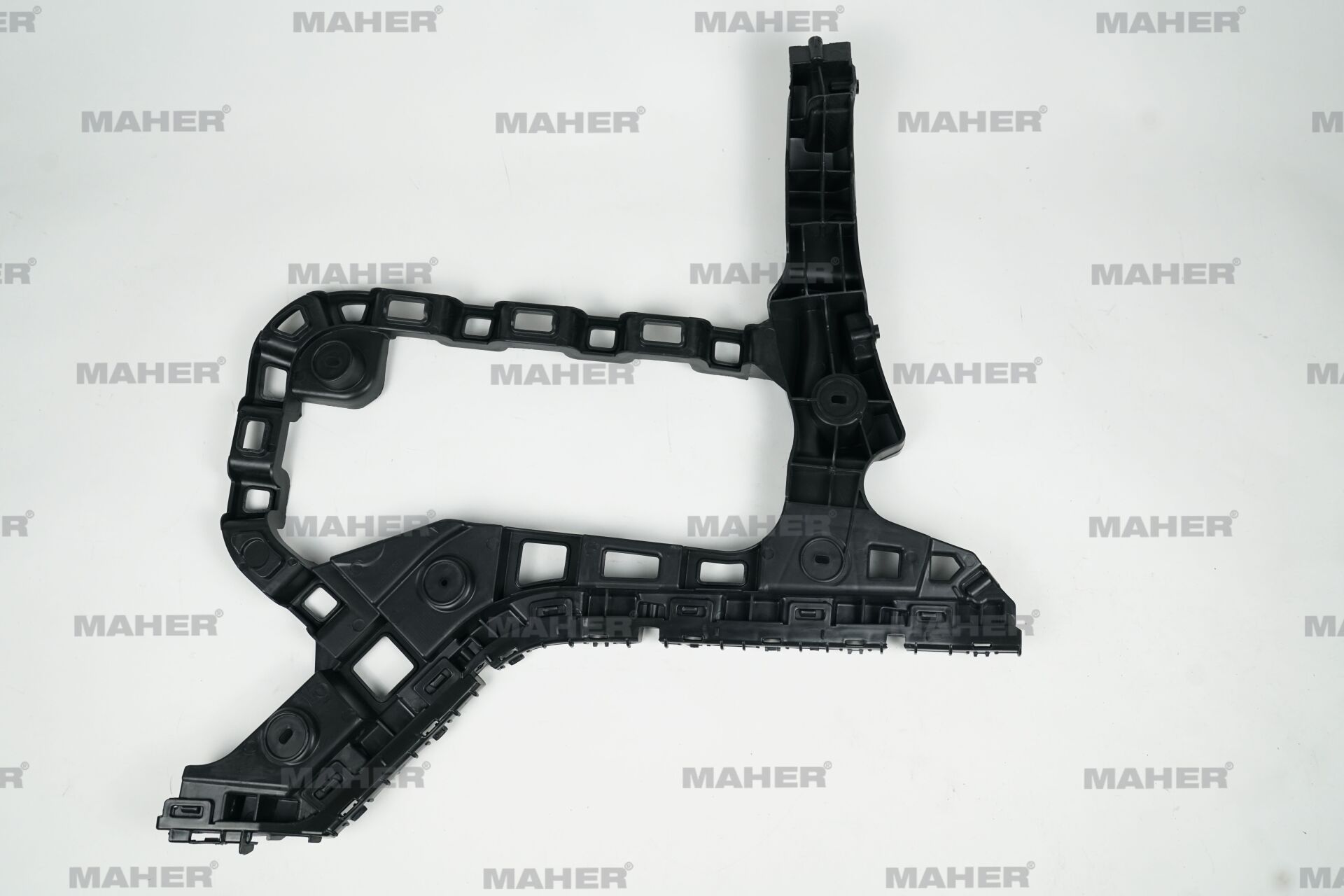 PASSAT B8 ARKA TAMPON BAĞLANTI BRAKETİ SAĞ YAN 3G5807376 MAHER 07289 AR-SA-ÜS