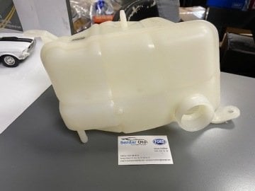 Ford Escort Radyatör Yedek Su Deposu CL CVH CLX ZETEC 93-2000 Arası bsg 30550014