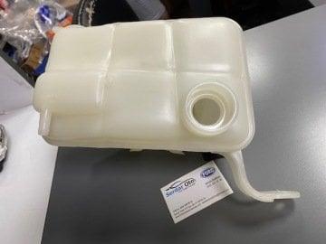 Escort Radyatör Yedek Su Deposu CL CVH CLX ZETEC bsg 30550014