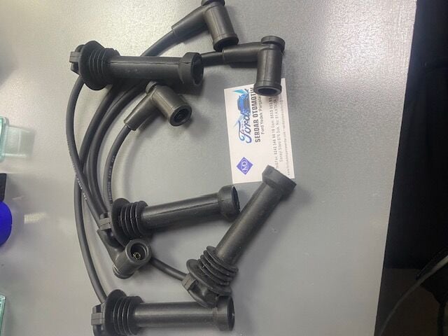 Ford Focus Buji Kablo Takım 1.4-1.6 Benzinli YS6F12280AU