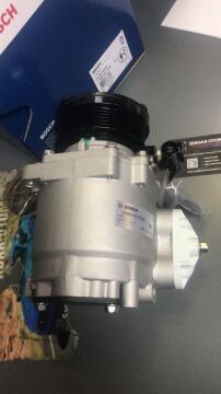 Ford Connect klima komprösürü 07-13 Arası Bosch  1986AD1038 6T1619D629BC (Kargosu Ücretsiz)