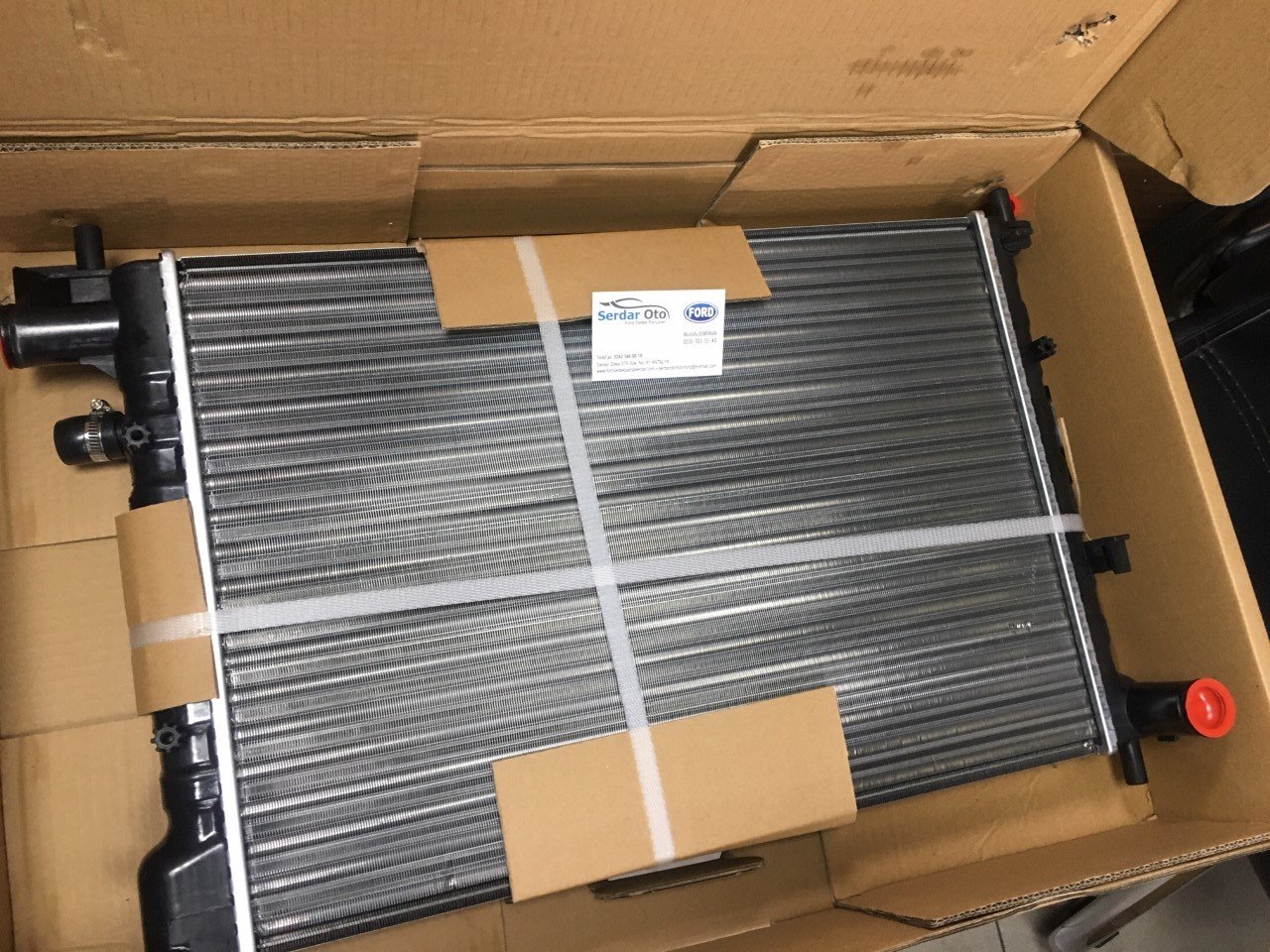 Ford Fiesta Su radyatörü klimalı +ac Fiesta 97-2001 Arası BEHER XS6H8005GA