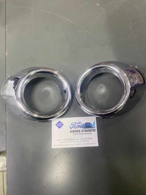 Ford Fiesta 09-12 Arası Ön Sis Far Çerçevesi Sağ ve Sol Krom (Takım Fiyatıdır )8A6115A223