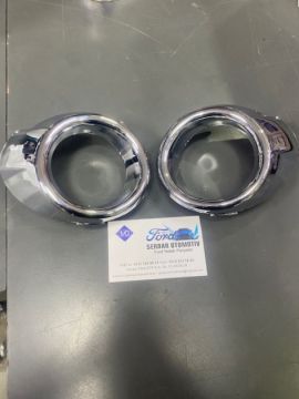 Ford Fiesta 09-12 Arası Ön Sis Far Çerçevesi Sağ ve Sol Krom (Takım Fiyatıdır )8A6115A223