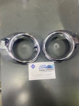 Ford Fiesta 09-12 Arası Ön Sis Far Çerçevesi Sağ ve Sol Krom (Takım Fiyatıdır )8A6115A223