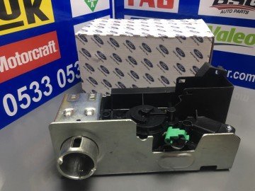 Ford Connect Ön Kapı İç Kilidi Delikli Sol Merkezi Motorlu Connect orjinal Ford 8T1AV21813BC