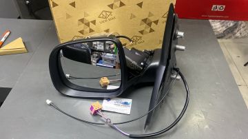 Dış Dikiz Aynası Sol Geniş Açılı Elektirikli Isıtmalı Komple Kapaklı Transporter T6 7E1857407AF