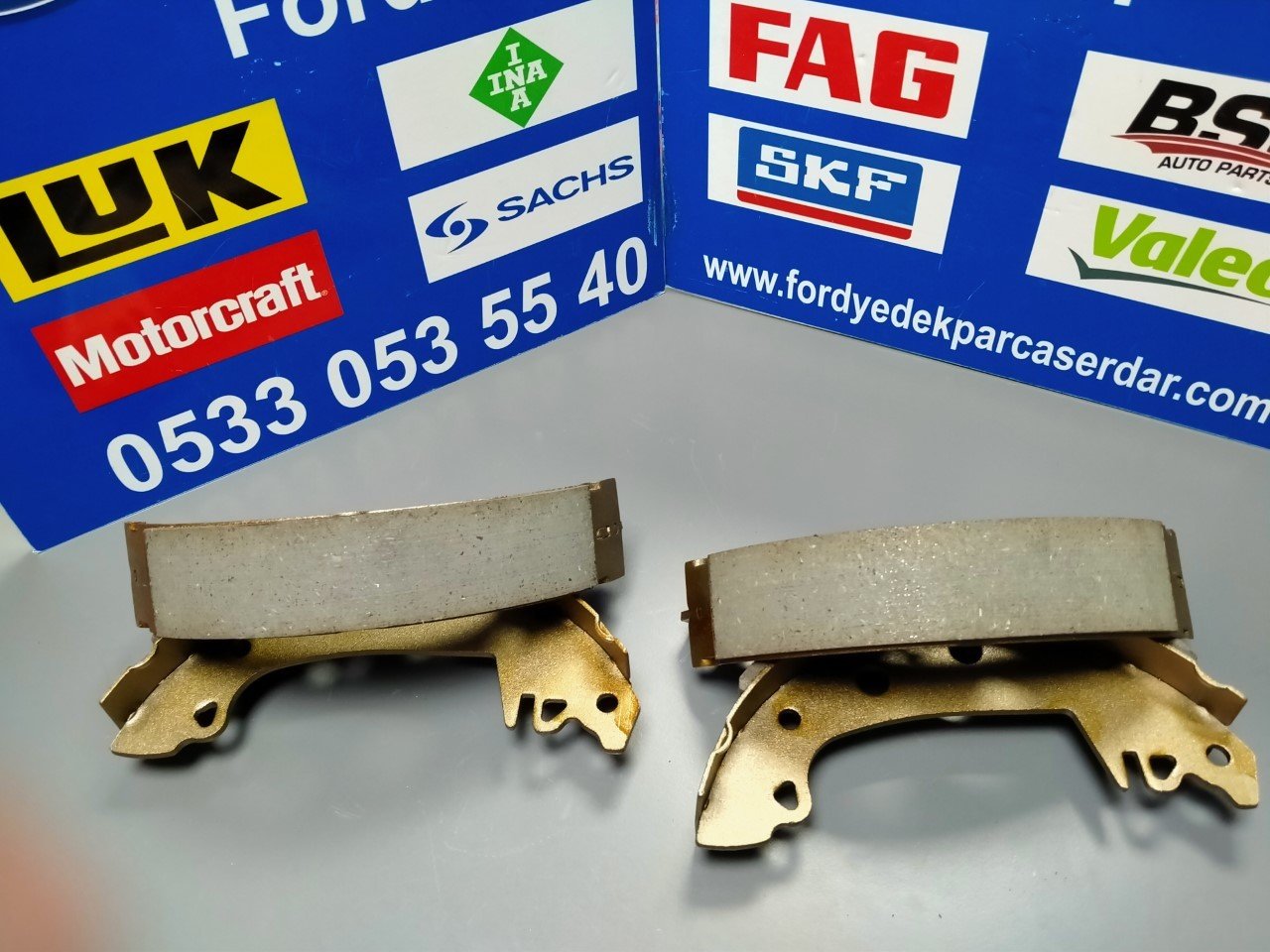 Ford Taunus Arka fren balata takımı 1980-1993 Arası