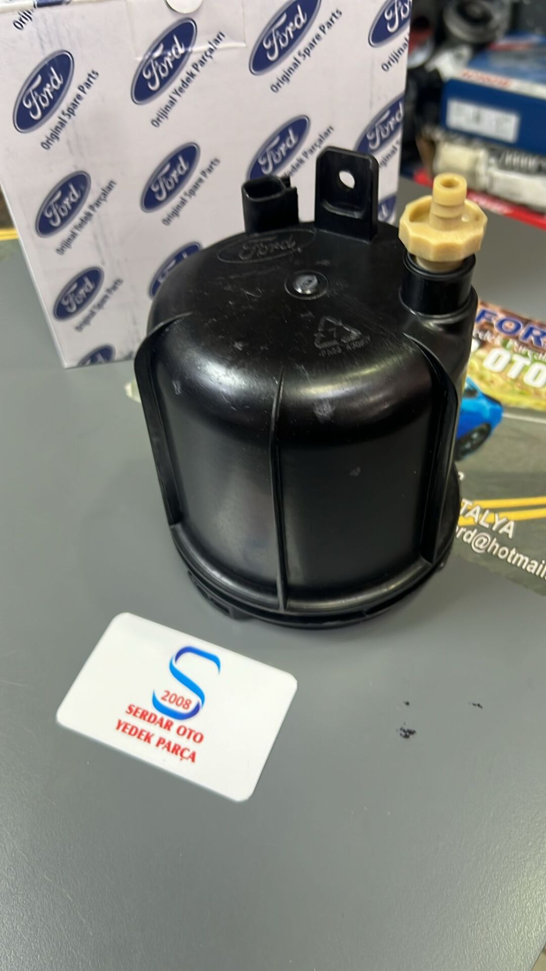 Ford Transit Mazot filtre yuvası alt 155ps 12-17 arası Orjinal ford 	 CC11 9160 AA