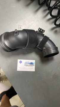 HAVA FILTRE HORTUMU PASSAT GOLF SUPER B OCTAVİA  ATECA iBiZA 2.0 TDi AH44005 (=LÜTFEN AÇIKLAMA BÖLÜMÜNÜ OKUYUNUZ=)