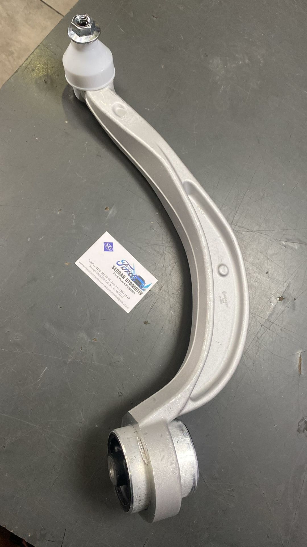 Rotilli Kol Alt Sağ Eğri Boyun Alüminyum Audi A4 A5 A6 Q5 8K040769T Q A638 Teknorot