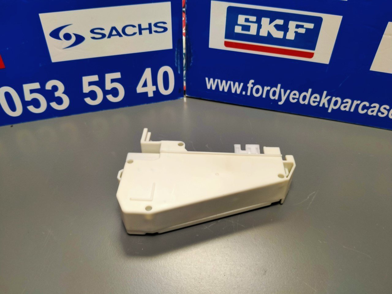 ford Ön Kapı kilit merkezi motoru Escort Mondeo  93BG220A20BA