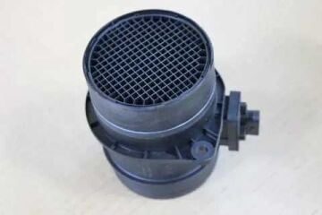 HAVA AKIŞMETRESİ DEBİMETRE AMAROK-CRAFTER-T5-T6-PASSAT-A4 10- CFFA-CFFB-CFGB-CDCA-CRLB-CKUB-CAAB-CAAC-CAAD-CXFA 2,0 TDİ MARELLİ 359003410780 03L906461A AR-ÇA-YAN