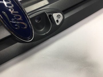 Ford Connect Ön Panjur Armalı Gri Renk Armalı 07-08 ARASI ORJİNAL FORD