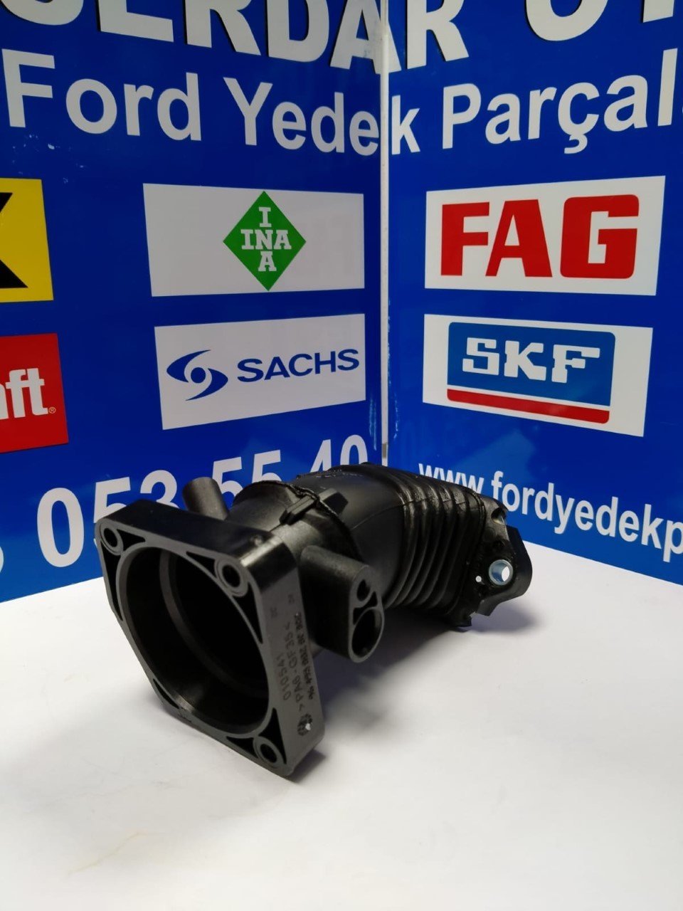 Ford Focus Cmax VolvoS40 Hava Filtre Turbo Hortumu sert plastik Boğumlu 90ps 1.6Tdci Orjinal 3M5Q9351EB