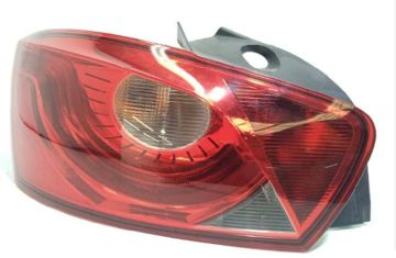 Seat İbiza Arka Stop Lambası Sol 4 Kapı 08-16 Arası 6J4945095K D1-E4