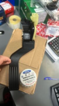 Ford Connect Gaz Pedalı Elektirikli Komple 2002-2007 Yıllar Arası ORJİNAL 2T149F836