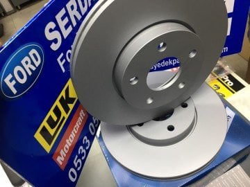 Ford Focus Cmax Volvo S40 Ön Fren Disk Takımı 280MM 06-13 Arası Bosch 0986479173 Av611125db