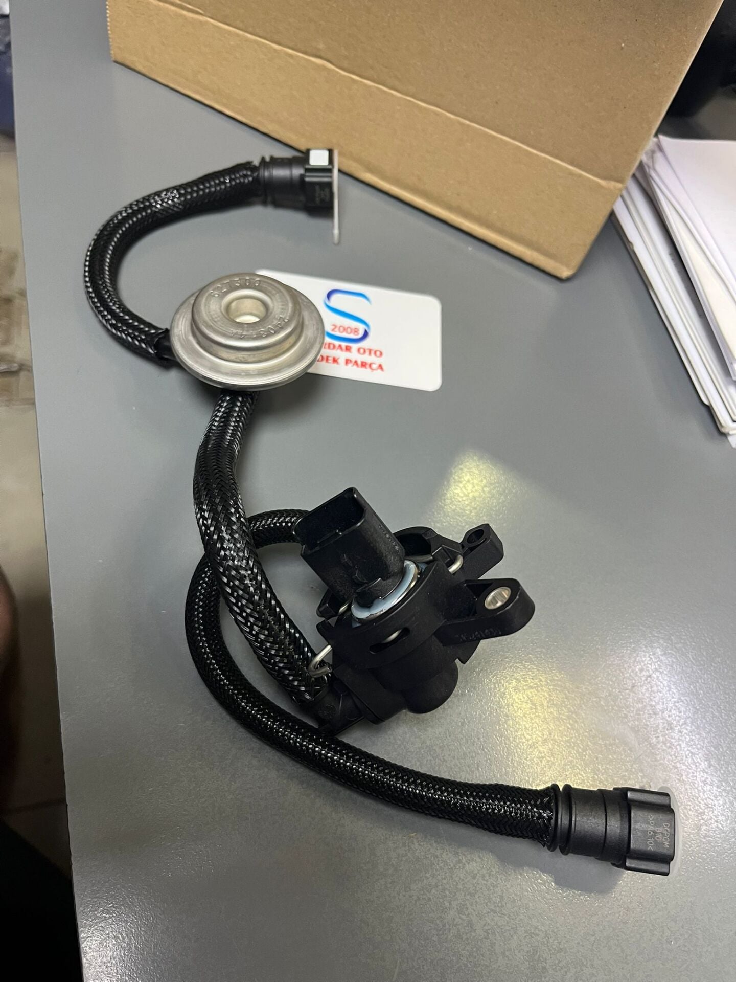 Ford Courier Mazot Yakıt Hortumu EURO6 18- SONRASI Orjinal ford FM5Q9D350CA (Kargosu Ücretsiz)