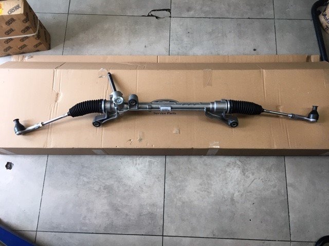 Hidrolik Direksiyon Kutusu Fiesta ve Courier Orjinal Otosan EY163200