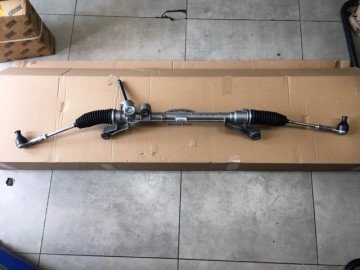 Hidrolik Direksiyon Kutusu Fiesta ve Courier Orjinal Otosan EY163200