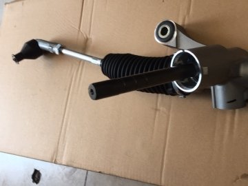 Hidrolik Direksiyon Kutusu Fiesta ve Courier Orjinal Otosan EY163200