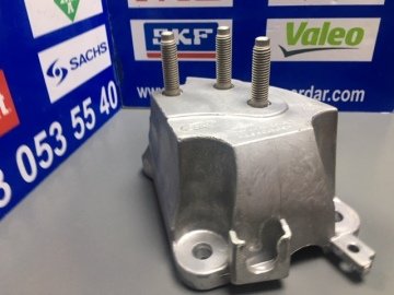 Şanzuman Alt Takozu Bağlantı Braketi Ayak 2018-2023 Arası Courier