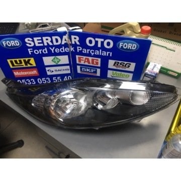 Ön Far Sağ Siyah Zemin 2009-2012 Yıllar Arası Fiesta