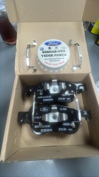 FORD YENİ COURİER ÖN FREN BALATA TAKIMI 24-SONRASI FORD OTOSAN KTH1BC2K021AC