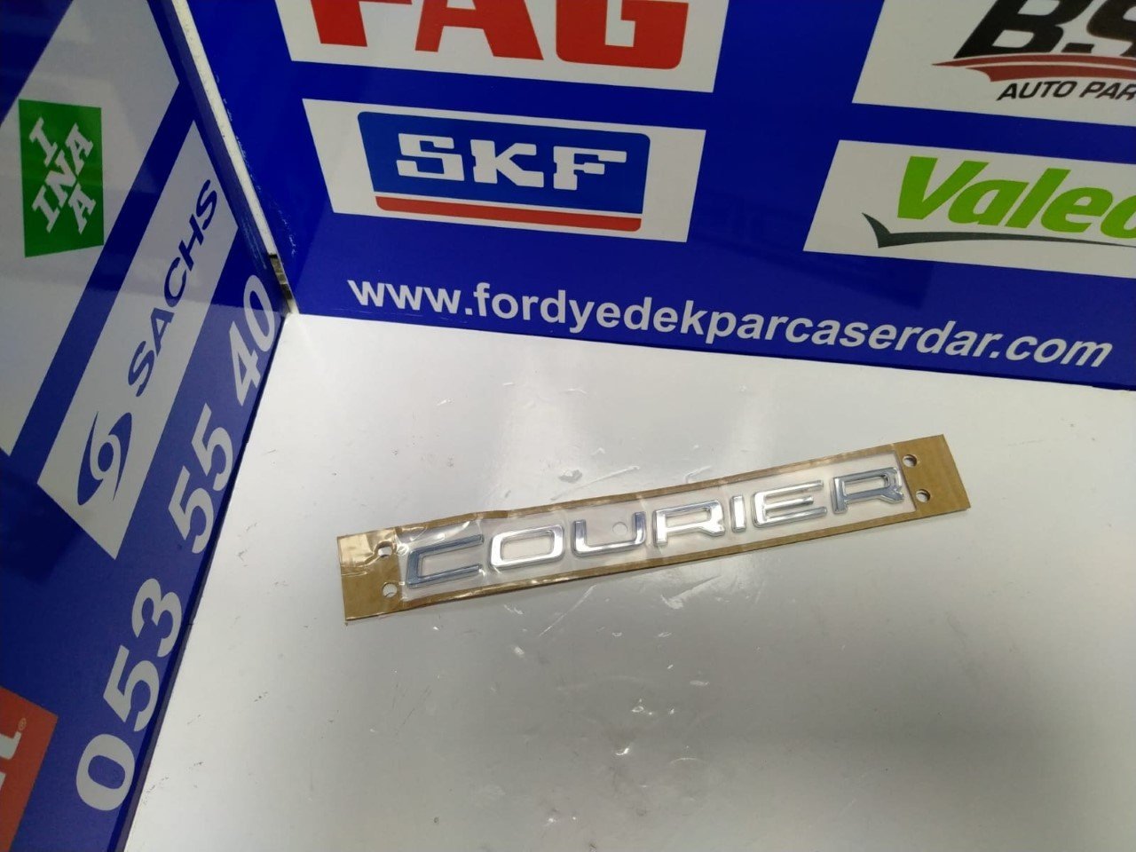 Yazı Courier Yapıştırma Ford Courier ORJİNAL
