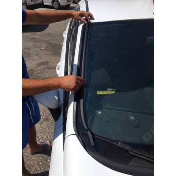 Fiesta Ön Cam Direk Fitil Çıta Sağ Orjinal Ford 8A61A03194