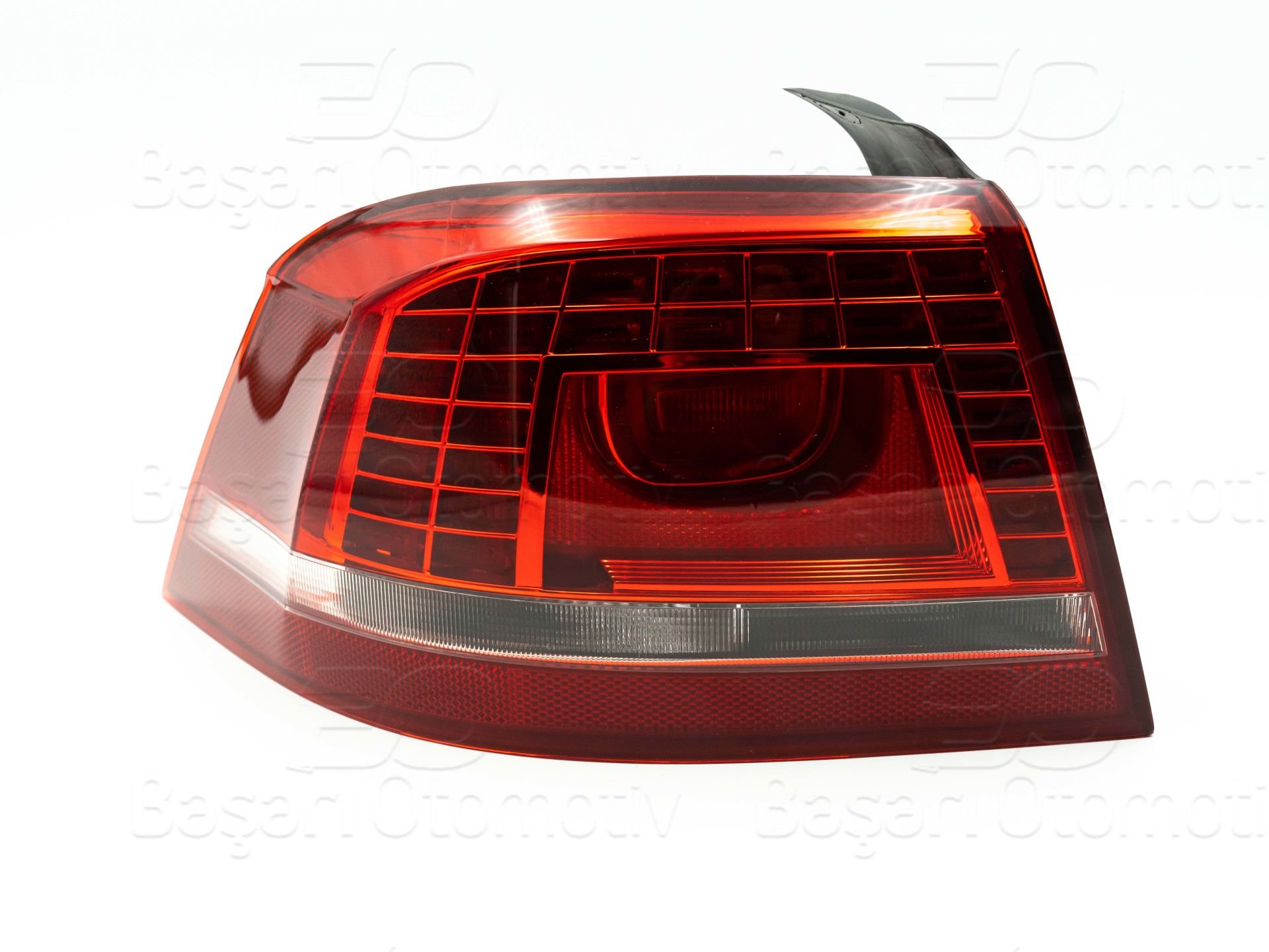 PASSAT B7 DIŞ STOP LAMBASI SOL LEDLİ 11-14 ARASI 3AE945207B-WİSCO