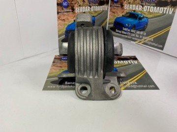 Fiesta Şanzuman Üst Takozu salyangoz 96-2001 Arası 96fb7m121