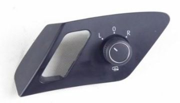 Vw Ayna Kuman Düğmesi İçerden Otomatik Katlanmaz Golf7 Golf7.5 5G0959565AC AR9