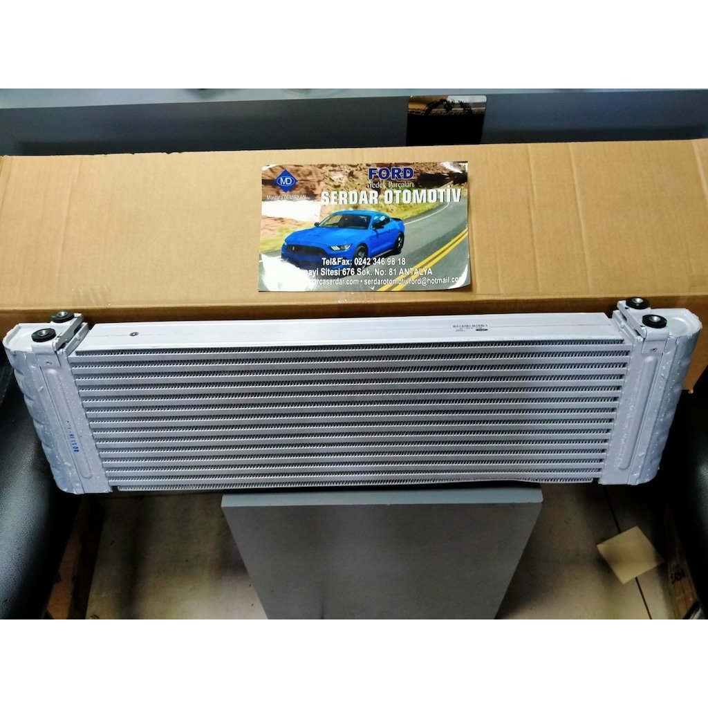 İntercooler Ara Soğutucu Turbo Radyatörü 200 Beygir 3.2 Motor Arası Transit 8C169L440 354140 ORJİNAL KALE