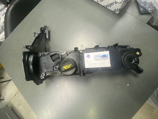 FOCUS COURİER FİESTA CMAX 1.5-1.6 TDCİ KÜLBÜTÖR KAPAĞI CONTALI 9688939180 AV6Q6K271 ORJİNAL PSA